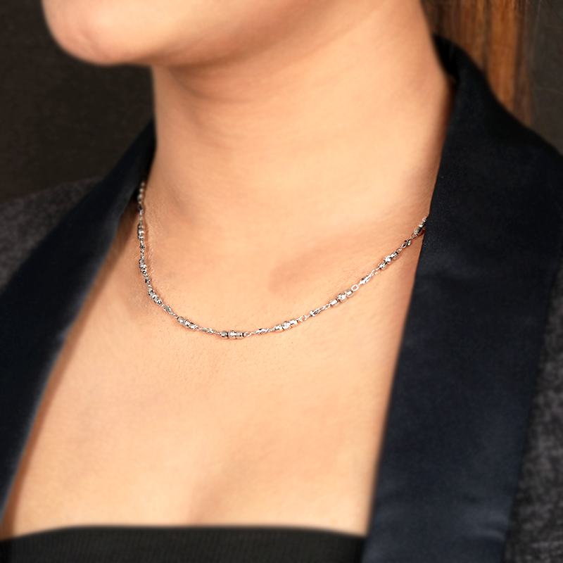 Woman wearing 925 Silver Beaded Chain – perfect Raksha Bandhan and festive gift for sisters and loved ones.