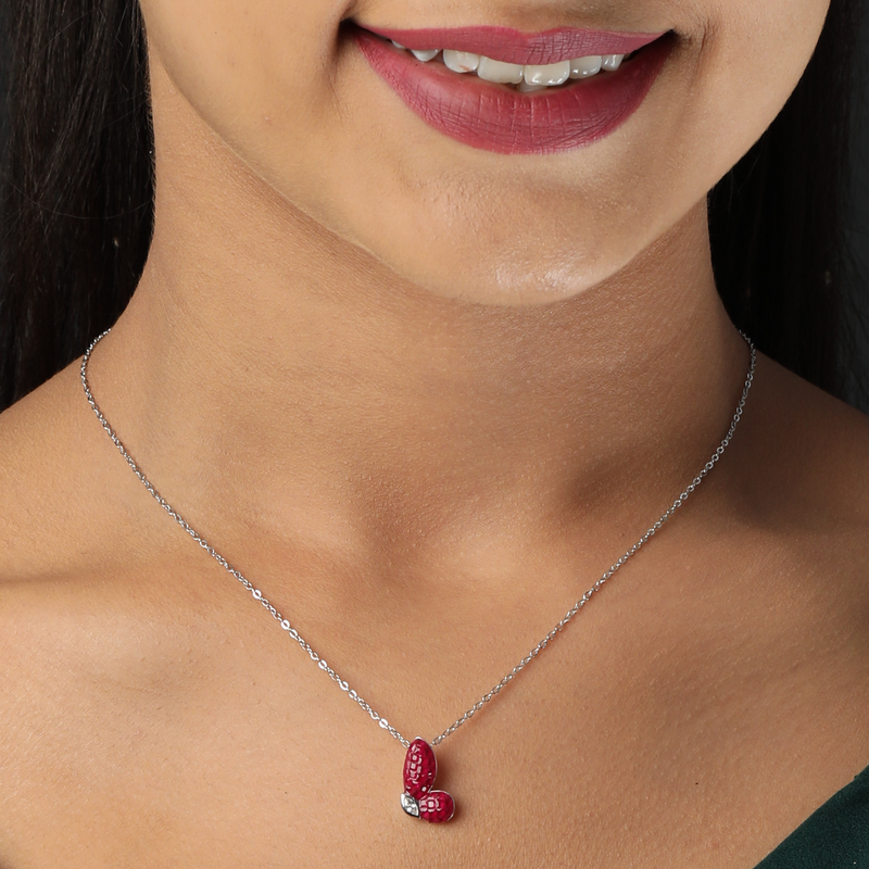 Model wearing 925 Silver Butterfly Stylish Pendant – graceful and lightweight sterling silver jewellery for women.