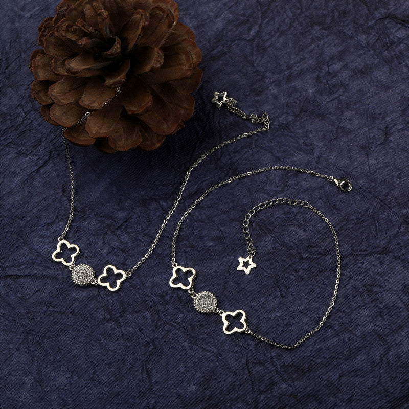 Festive 925 Silver Clover Anklet – Perfect Diwali gift and Navratri jewelry choice