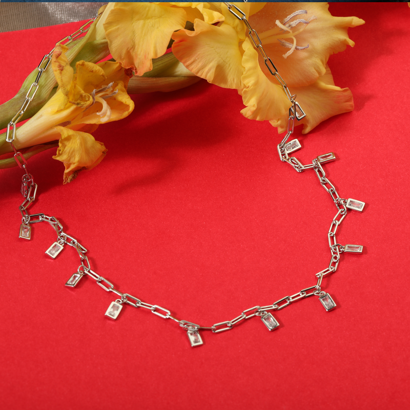 925 Silver Delicate Dream Necklace displayed on festive background – stylish silver necklace with fine detailing.