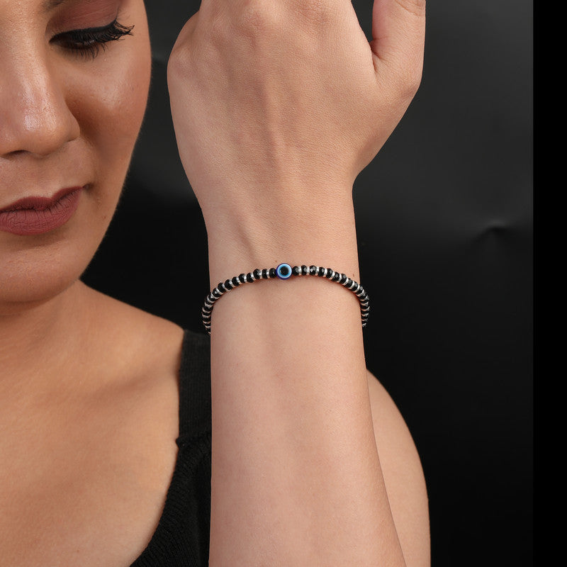 Festive look with 925 Silver Evil Eye Nazaria Bracelet – Perfect accessory for Diwali & Raksha Bandhan celebrations.