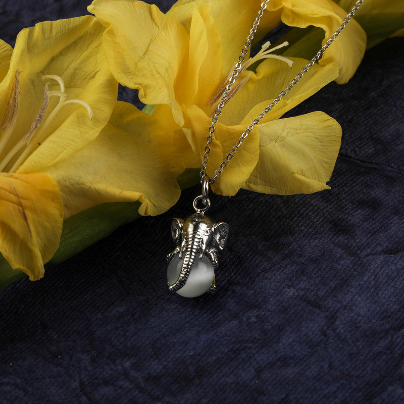 Traditional silver Ganesha pendant perfect for festive occasions and puja wear
