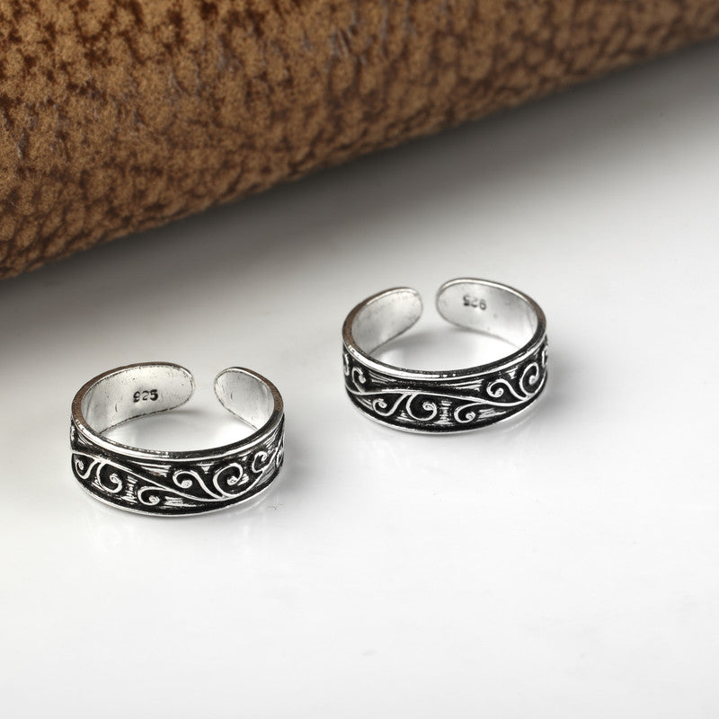 925 Silver Leaf Antique Toe Ring – Ethnic Silver Jewellery for Raksha Bandhan & Festive Gifting