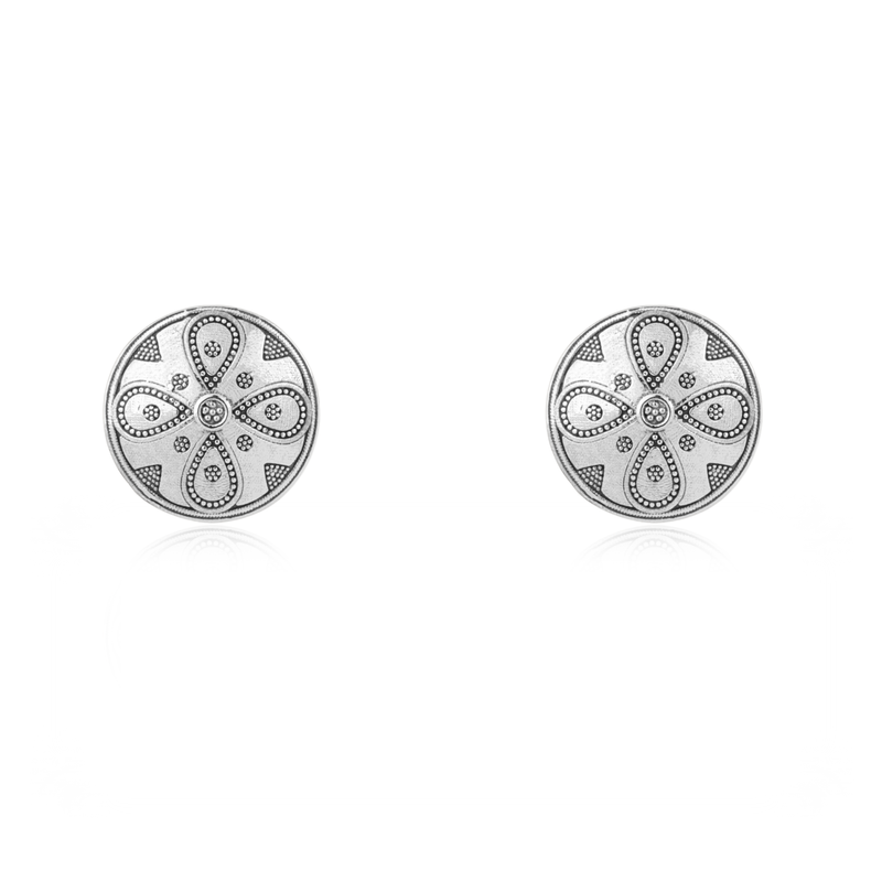 925 Silver Leaf Stud Earrings – minimal and elegant design on plain background