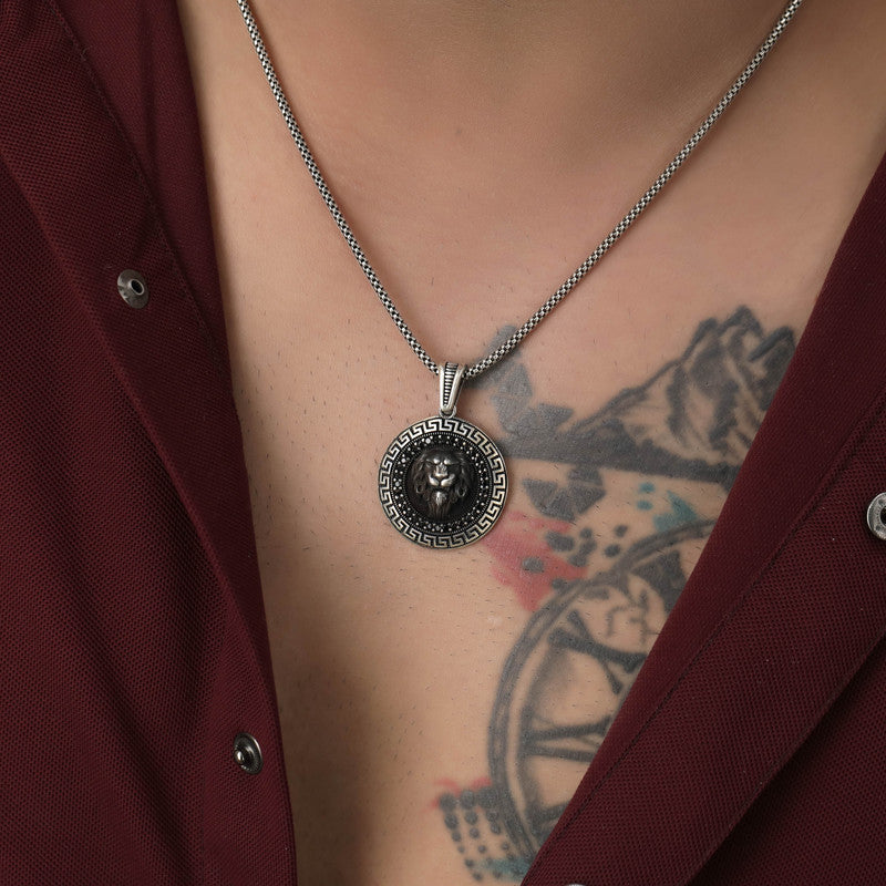 Man wearing 925 Silver Lion King Pendant Necklace with Powerful Lion Design