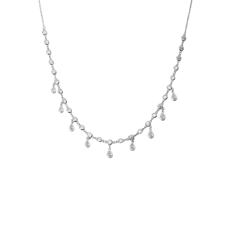 925 Silver Queens Necklace with intricate pendant design, perfect for festive occasions and elegant styling.