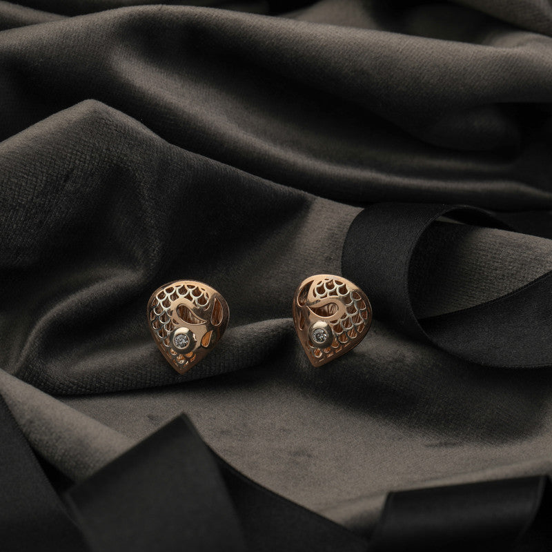 Close-up of Silver Rose Gold Teardrop Earrings – Raksha Bandhan gift idea for sisters and loved ones