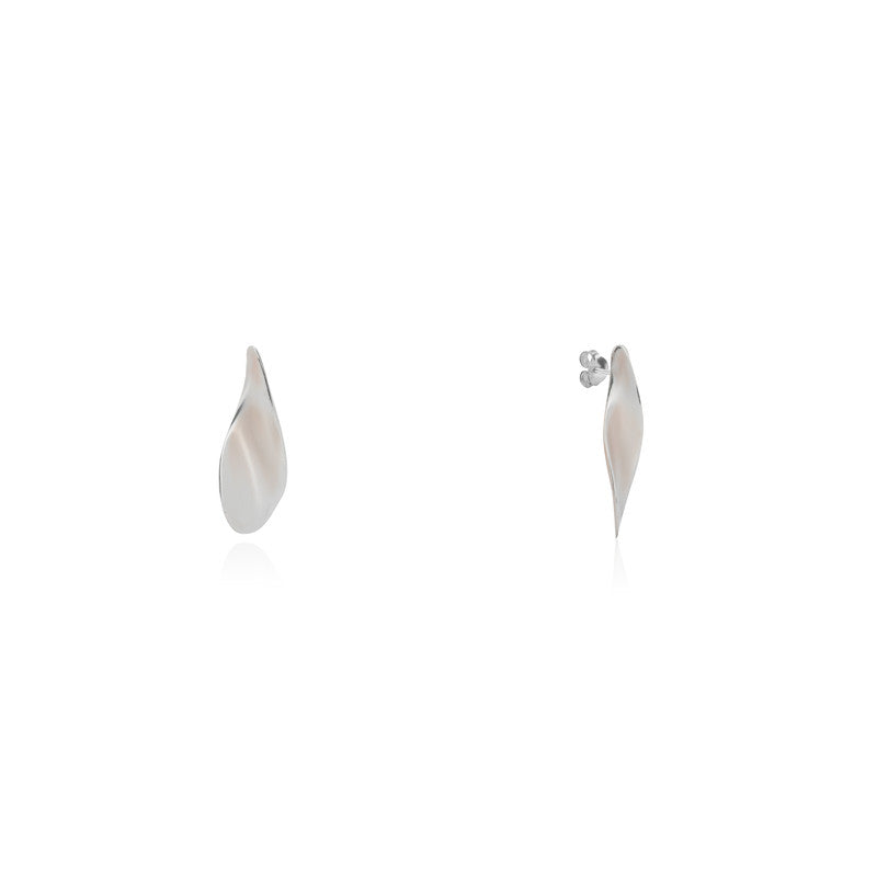 925 Silver Seashell Stud Earrings close-up – trendy festive jewelry for women, ideal for Diwali and wedding gifts.