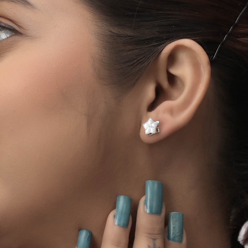 Girl wearing 925 Silver Spinning Petal Earrings – perfect Raksha Bandhan and festive gift for sisters and loved ones.