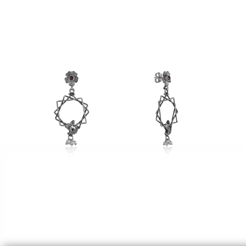 925 Silver Trigo Tribal Earrings product image – classic sterling silver jewellery with polished finish.