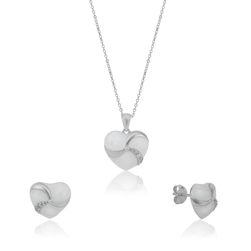 925 silver white heart pendant set photographed on plain white background