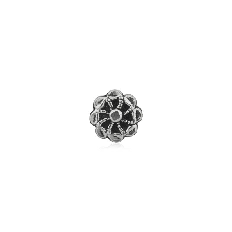 925 sterling silver fan-shaped nose pin photographed on plain white background