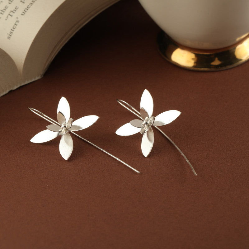 925 sterling silver leaf dangle earrings – stylish festive gift for Christmas, New Year, and wedding season