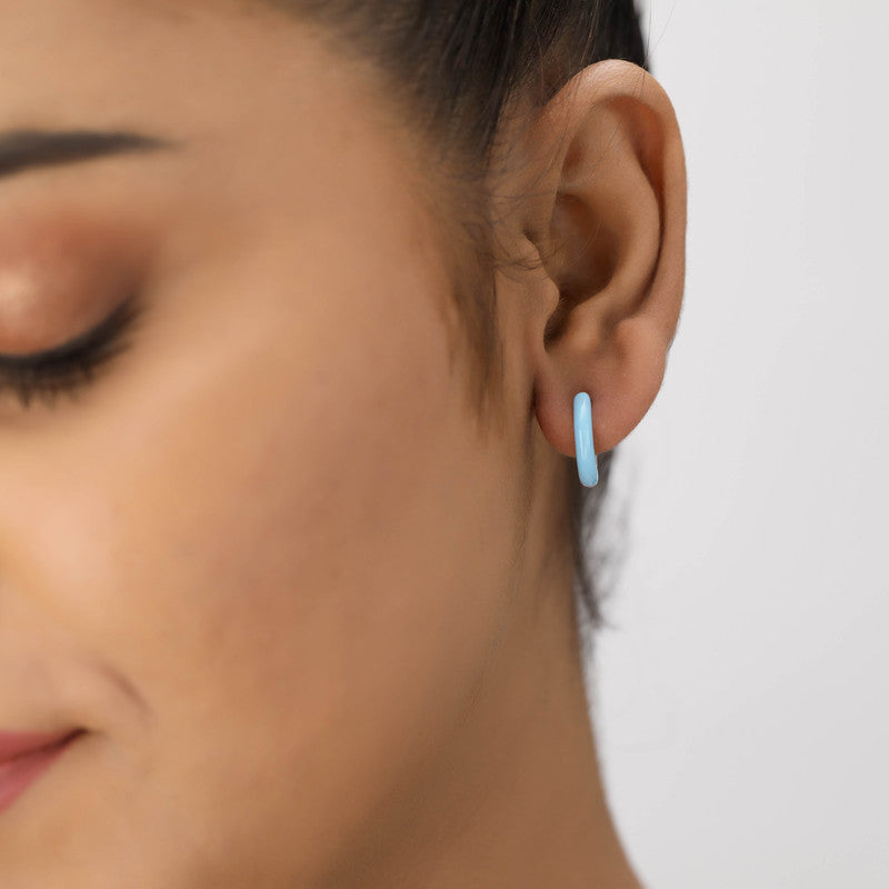 Trendy ornate sterling silver Bali dangle earrings on model – perfect festive jewellery for Karva Chauth, Raksha Bandhan, and parties.