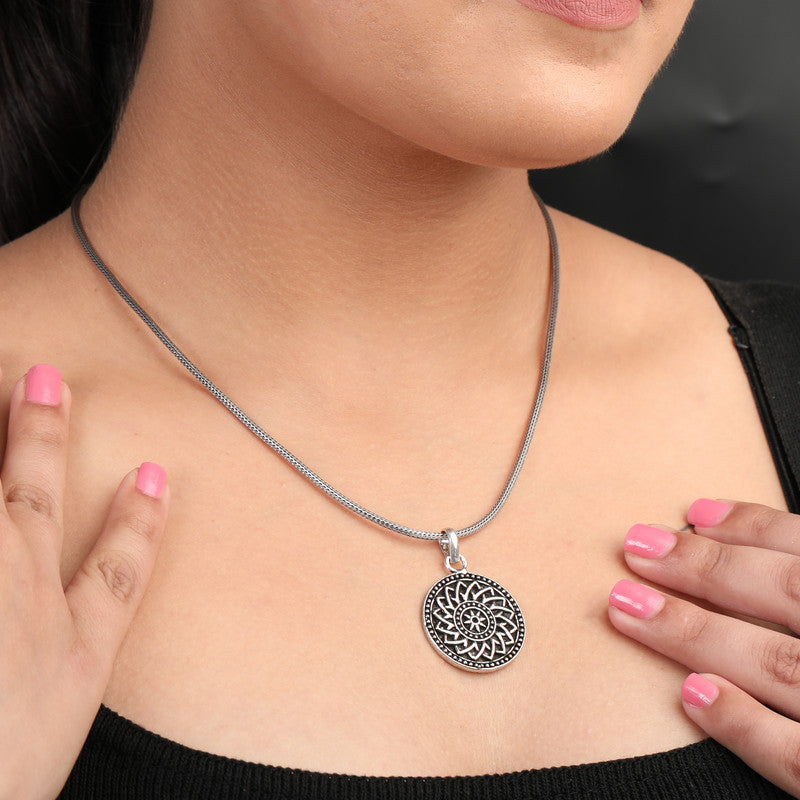 Woman wearing Oxidized Silver Choker Pendant – stylish oxidized choker necklace for Navratri, Diwali, wedding and festive occasions