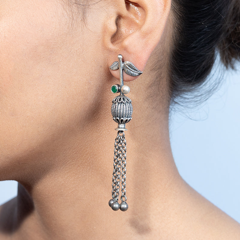 Oxidized Silver Dangle Chain Earrings on Model – Trendy Festive Silver Earrings for Party, Wedding and Traditional Outfit Styling
