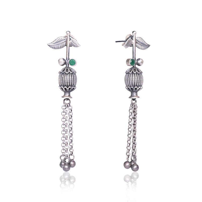 Oxidized Silver Dangle Chain Earrings Close-Up – Detailed 925 Silver Jewellery for Women’s Festive and Party Collection