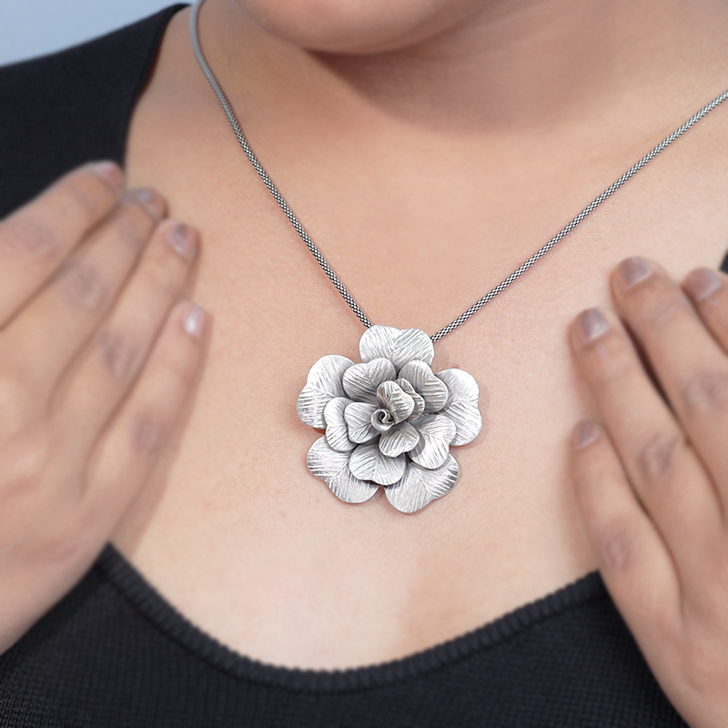 Oxidized Silver Layered Petals Pendant on Model – Elegant Silver Necklace for Navratri, Diwali and Wedding Outfits