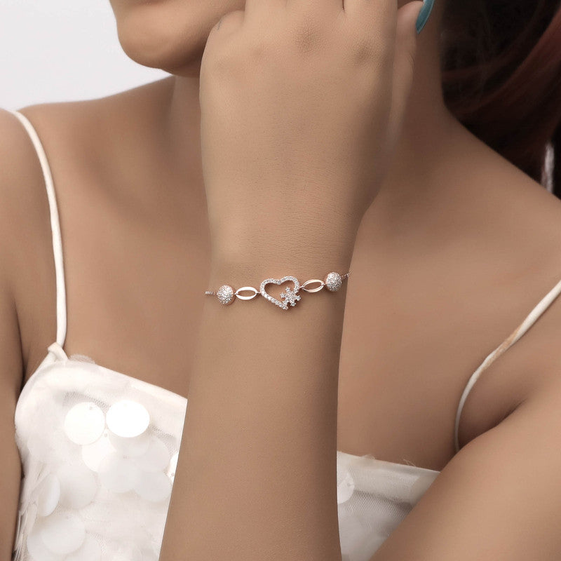 Festive Look with Rich Heart Chain Bracelet – Stylish Silver Jewellery for Navratri & Wedding Celebrations
