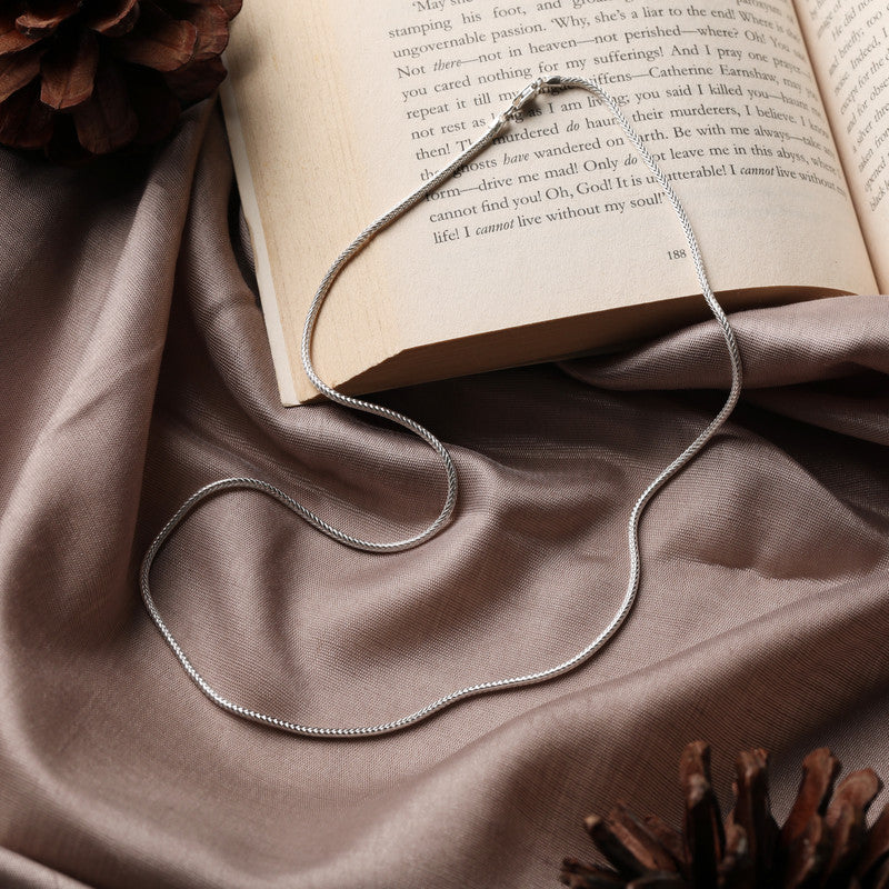 High-quality Silver Crystal Chain for men – polished and trendy jewelry