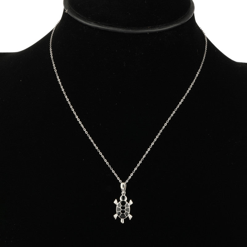 Silver Tortoise Chain Pendant Necklace – trendy and elegant silver jewelry