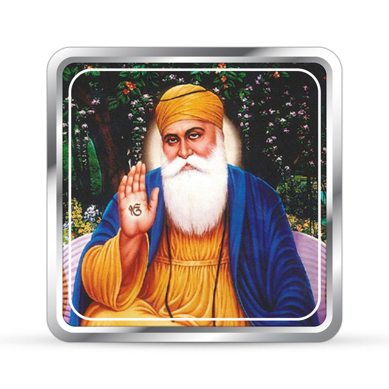 Pure Silver Square Coin Featuring Guru Nanak Dev Ji – Front Design Close-Up
