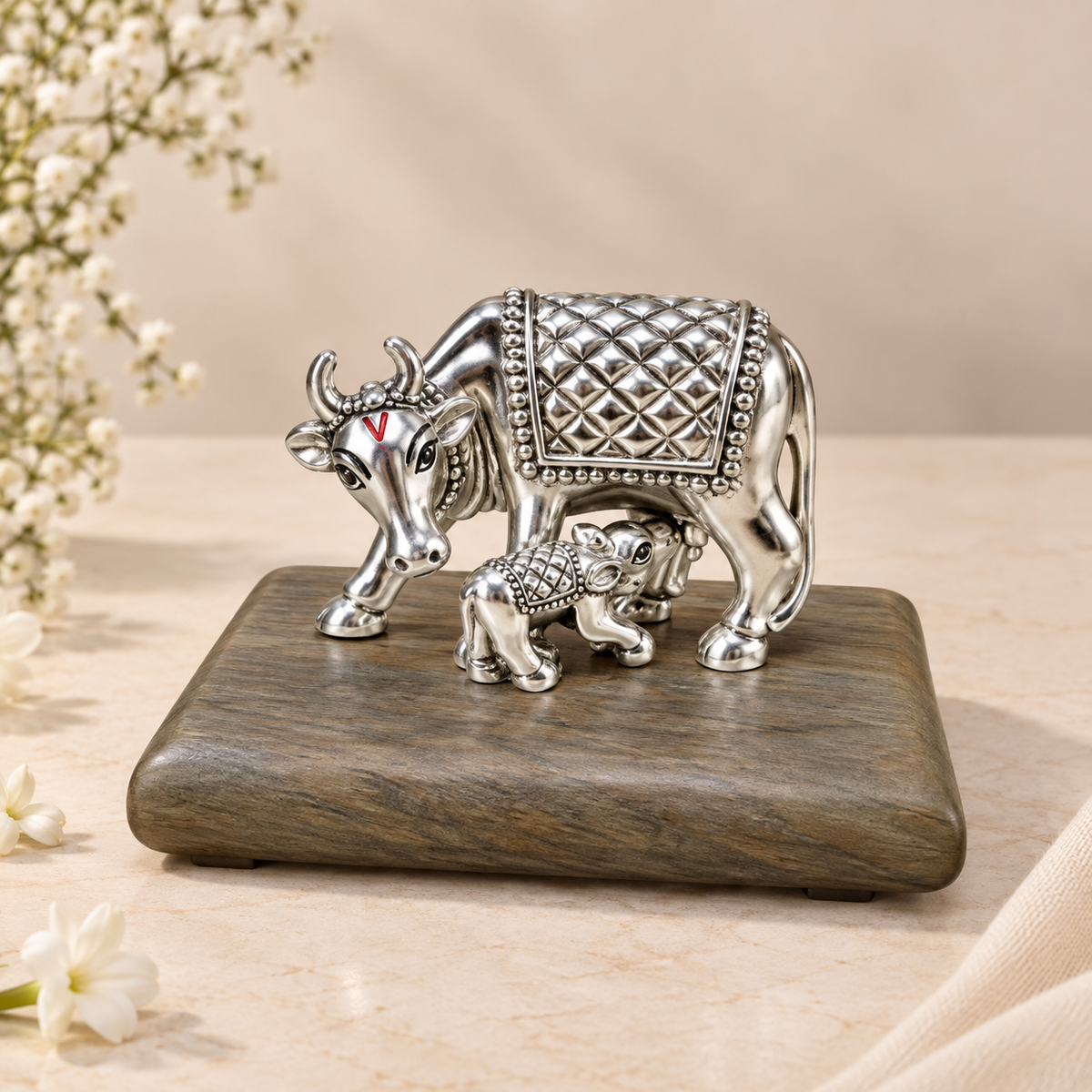 999 Pure Silver Cow and Calf 3D Idol Set With Wooden Platform