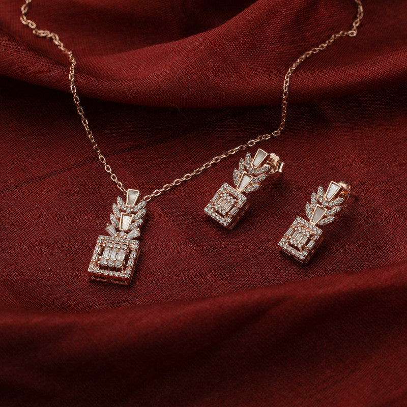 925 Silver Sparkling Square Pendant Set