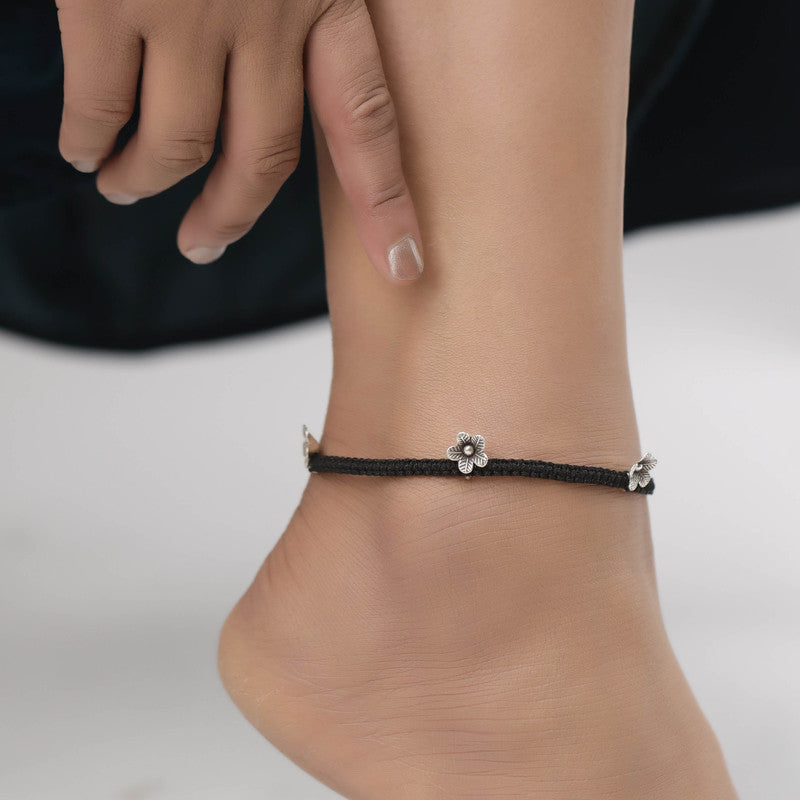 Nazariya Evil Eye Flower Silver Anklet