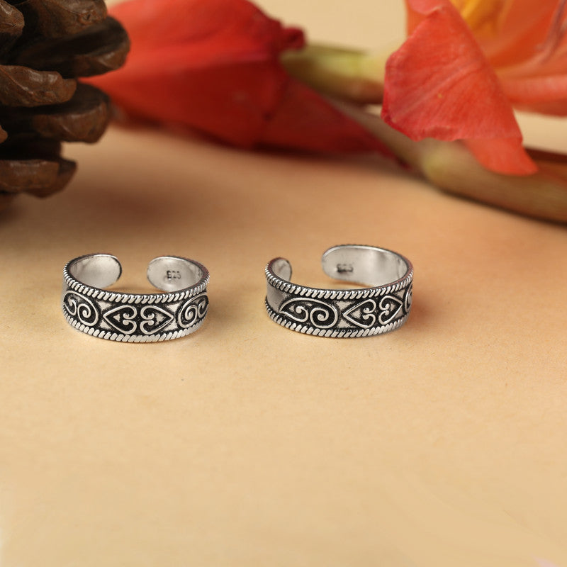 925 Silver Classic Antique Toe Ring – Ethnic Silver Jewellery for Raksha Bandhan & Festive Gifting