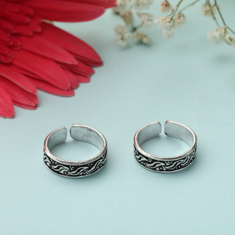 925 Silver Classy Oxidized Toe Ring – Stylish Silver Jewellery for Navratri, Diwali & Wedding Festivities