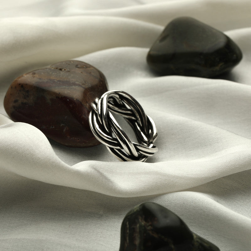 925 Silver Double Twist Antique Ring displayed on festive prop – Raksha Bandhan and Bhai Dooj gift idea