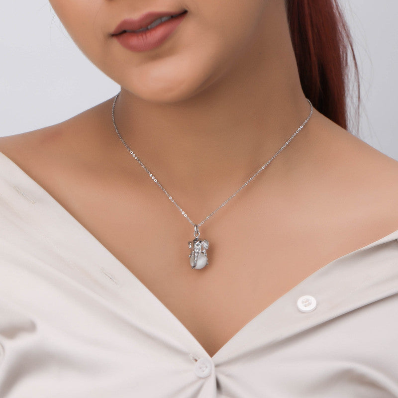 Elegant 925 silver Lord Ganesha pendant for Diwali and Ganesh Chaturthi