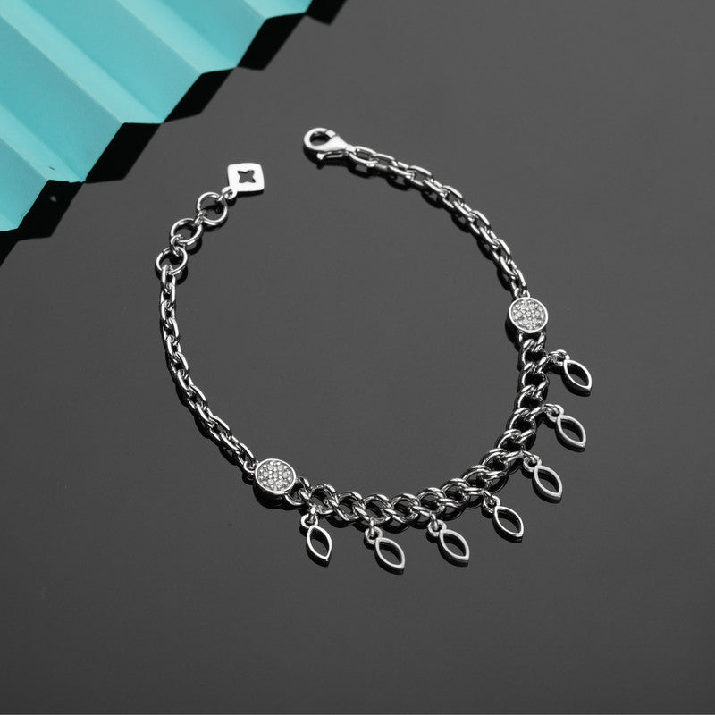 Chic 925 Silver Leaf Charm Bracelet – Ideal silver gift for Diwali, Karva Chauth & festive occasions