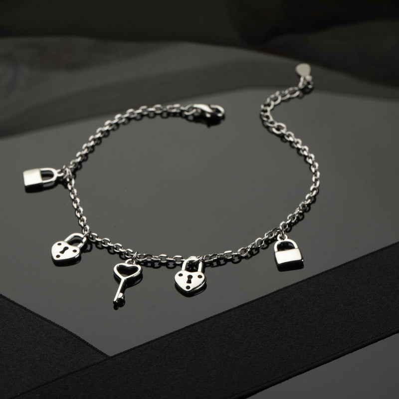 Festive 925 Silver Lock and Key Bracelet – Ideal Diwali gift and Navratri silver jewelry