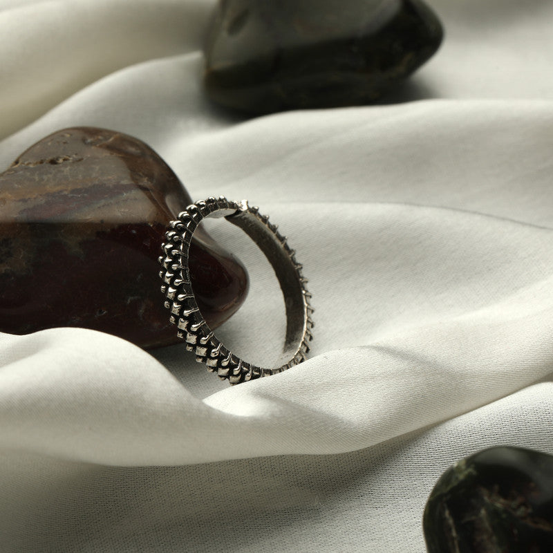 925 Silver Love Antique Ring displayed on festive prop – perfect gift for Raksha Bandhan and Bhai Dooj