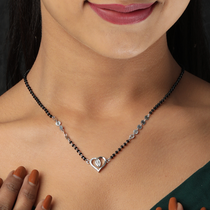 Woman wearing 925 Silver Loves Infinite Mangalsutra – stylish silver mangalsutra design for daily wear.