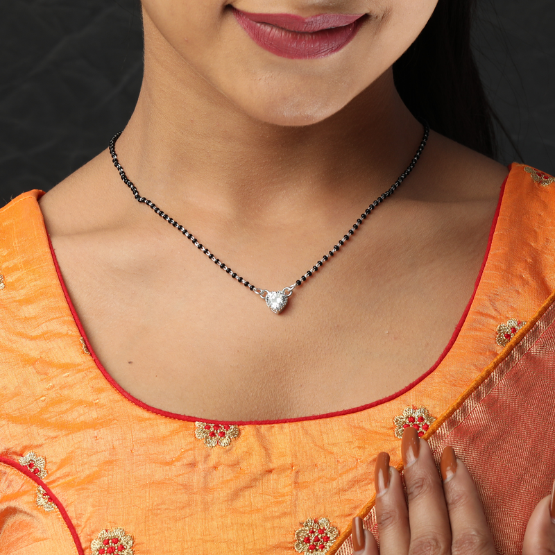 Woman wearing 925 Silver Precious Bond Mangalsutra – stylish everyday mangalsutra with silver detailing