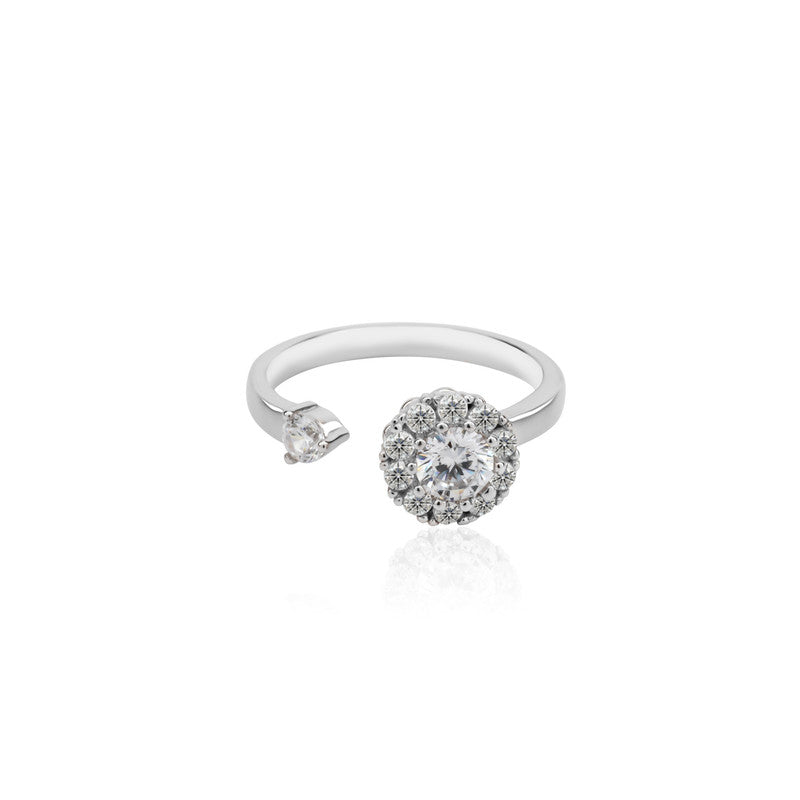 925 Silver Spinning Floral Ring on white background – elegant silver jewelry