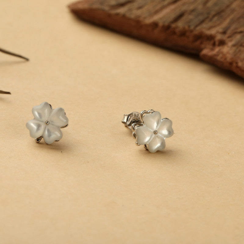 Sterling silver spinning heart earrings – trendy festive jewelry for Diwali, Bhai Dooj, and Karwa Chauth gifting.