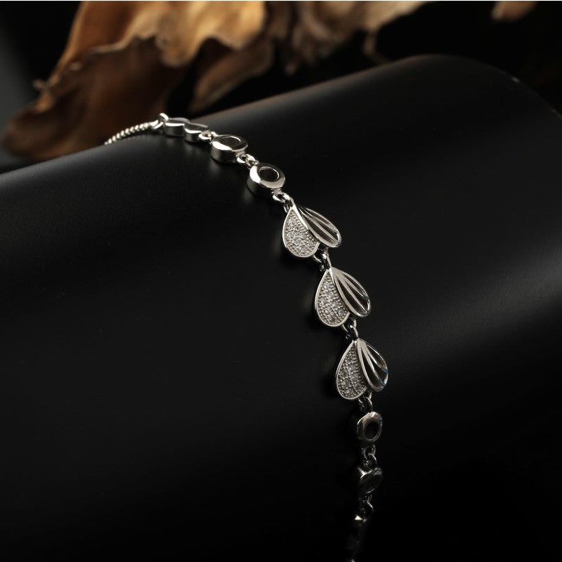 Stylish 925 Silver Triple Heart Charm Bracelet – Ideal silver gift for Diwali, Karva Chauth & Raksha Bandhan.