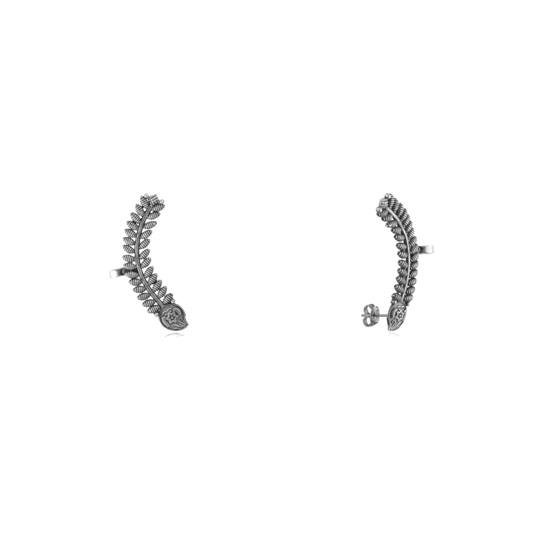 Close-up of 925 Silver Wheat Spike Ear Cuff on white background
