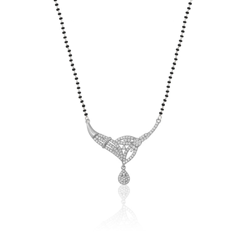 925 silver Trigo mangalsutra for women – elegant festive jewellery for Diwali, Karva Chauth, and wedding celebrations.
