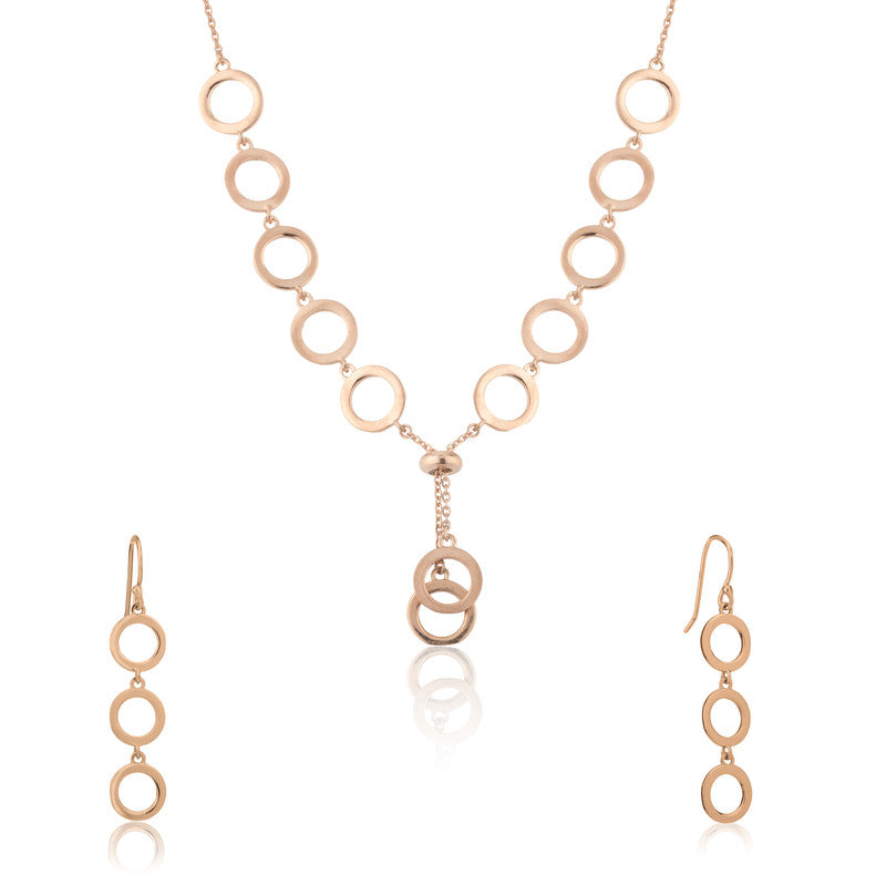 Stylish silver link ring necklace, a timeless festive jewellery gift for her.