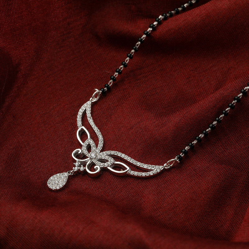 925 sterling silver wing mangalsutra – stylish festive gift for weddings, Karva Chauth, and New Year celebrations.