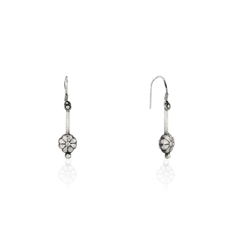 Oxidized Silver Drop Earrings Close-Up – Detailed 925 Silver Jewellery for Women’s Festive Collection