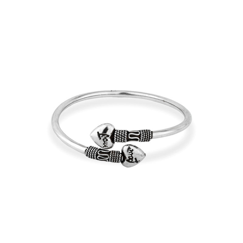 Oxidised silver tribal heart Kada bangle for women's ethnic jewelry online