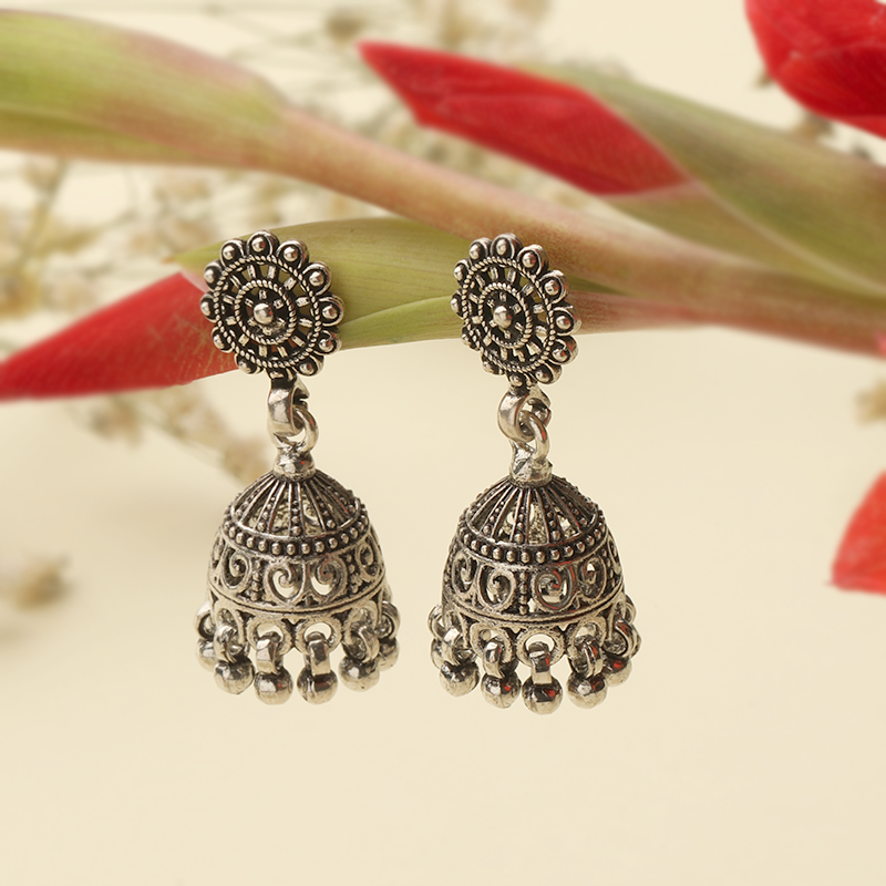 Oxidized silver sunflower jhumka earrings – stylish festive accessory for weddings, Karwa Chauth, and cultural celebrations
