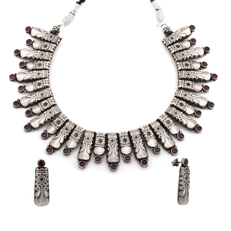 Close-up of Solid Oxidized 925 Silver Necklace – detailed traditional silver jewellery for festivals