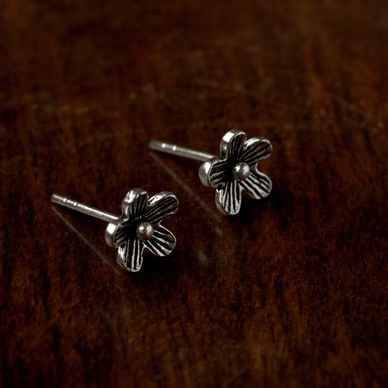 Sterling Silver Flower Stud Earrings – trendy festive jewelry for Diwali, Bhai Dooj, and Karwa Chauth gifting.